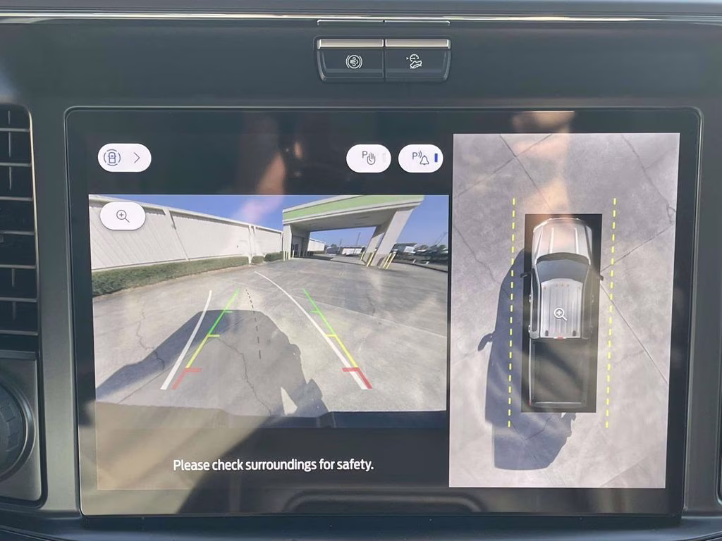 2026 Agate Black Metallic Ford Super Duty F-350 SRW Lariat 4X4 Truck