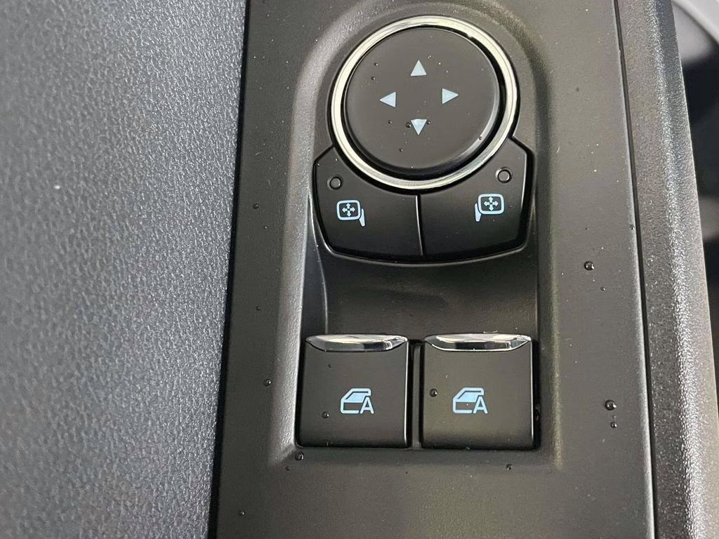 2026 Oxford White Ford Super Duty F-250 SRW XL RWD Truck