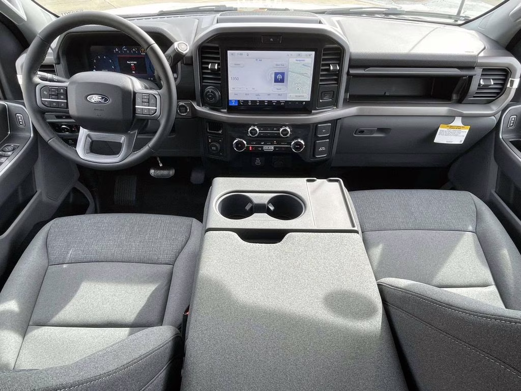 2026 Oxford White Ford F-150 XLT 4X4 Truck