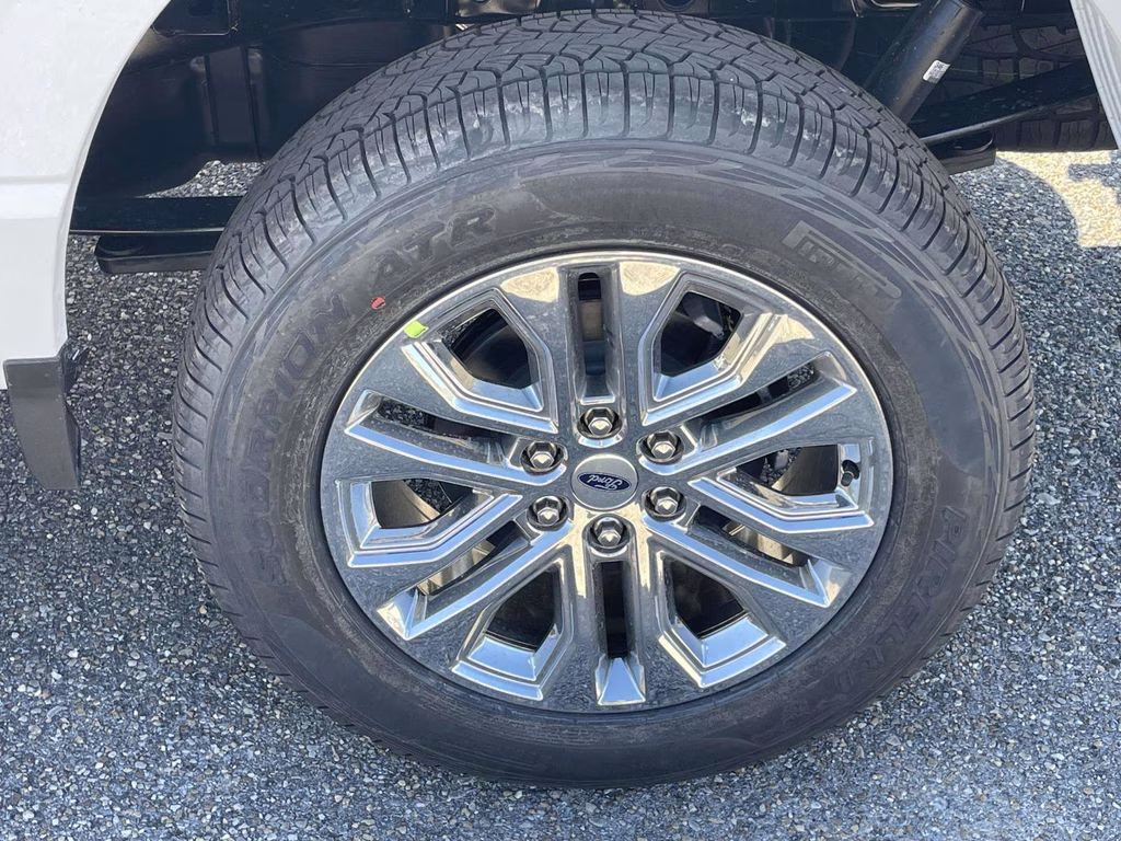 2026 Oxford White Ford F-150 XLT 4X4 Truck