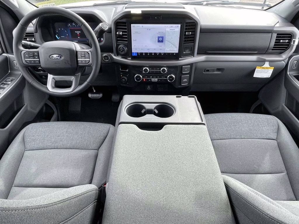 2026 Oxford White Ford F-150 XLT 4X4 Truck