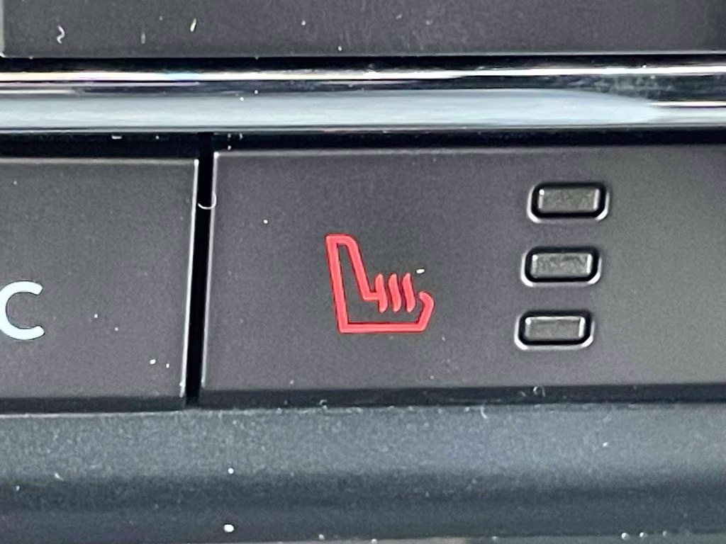 2026 Oxford White Ford F-150 XLT 4X4 Truck