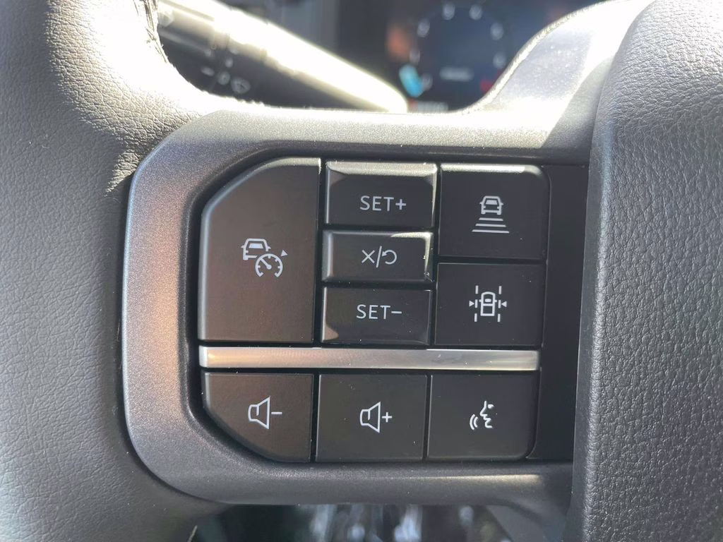 2026 Oxford White Ford F-150 XLT 4X4 Truck