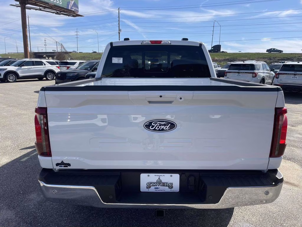 2026 Oxford White Ford F-150 XLT 4X4 Truck