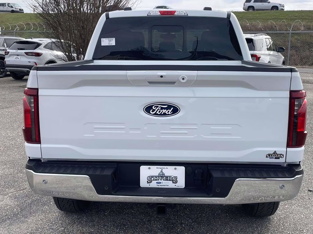 2026 Oxford White Ford F-150 XLT 4X4 Truck