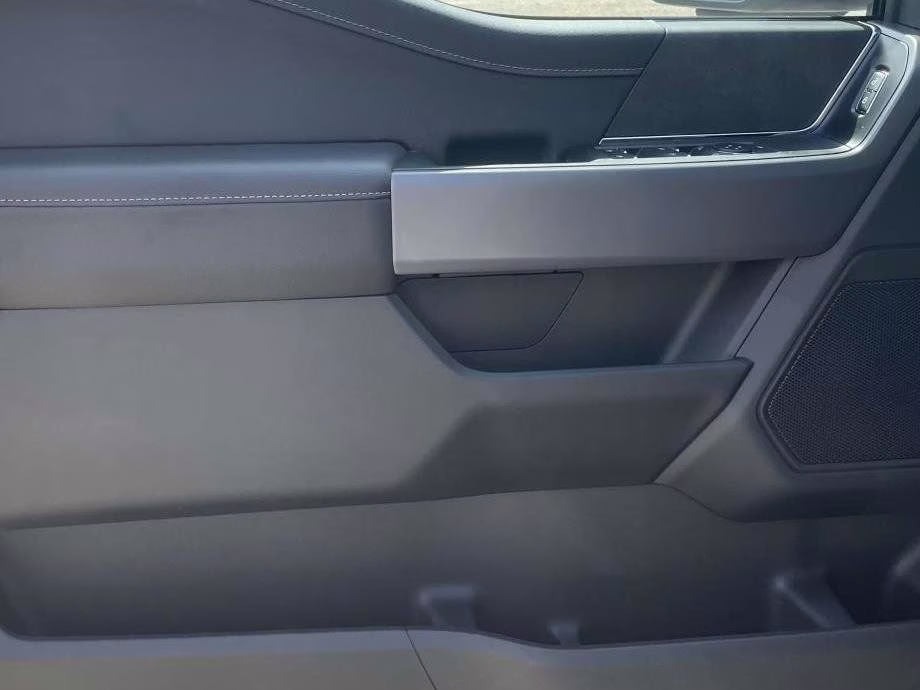 2025 Iconic Silver Metallic Ford F-150 XLT 4X4 Truck