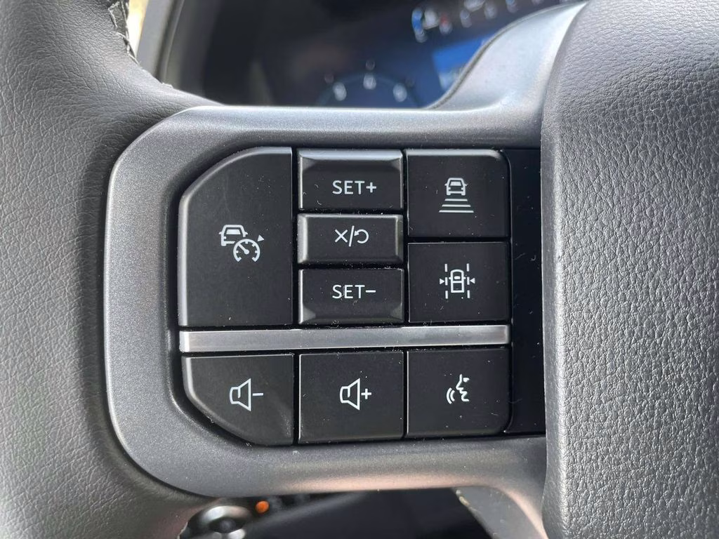 2025 Iconic Silver Metallic Ford F-150 XLT 4X4 Truck