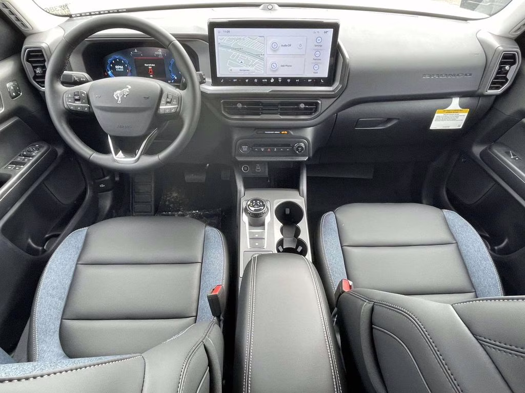 2025 Oxford White Ford Bronco Sport Outer Banks 4X4 SUV