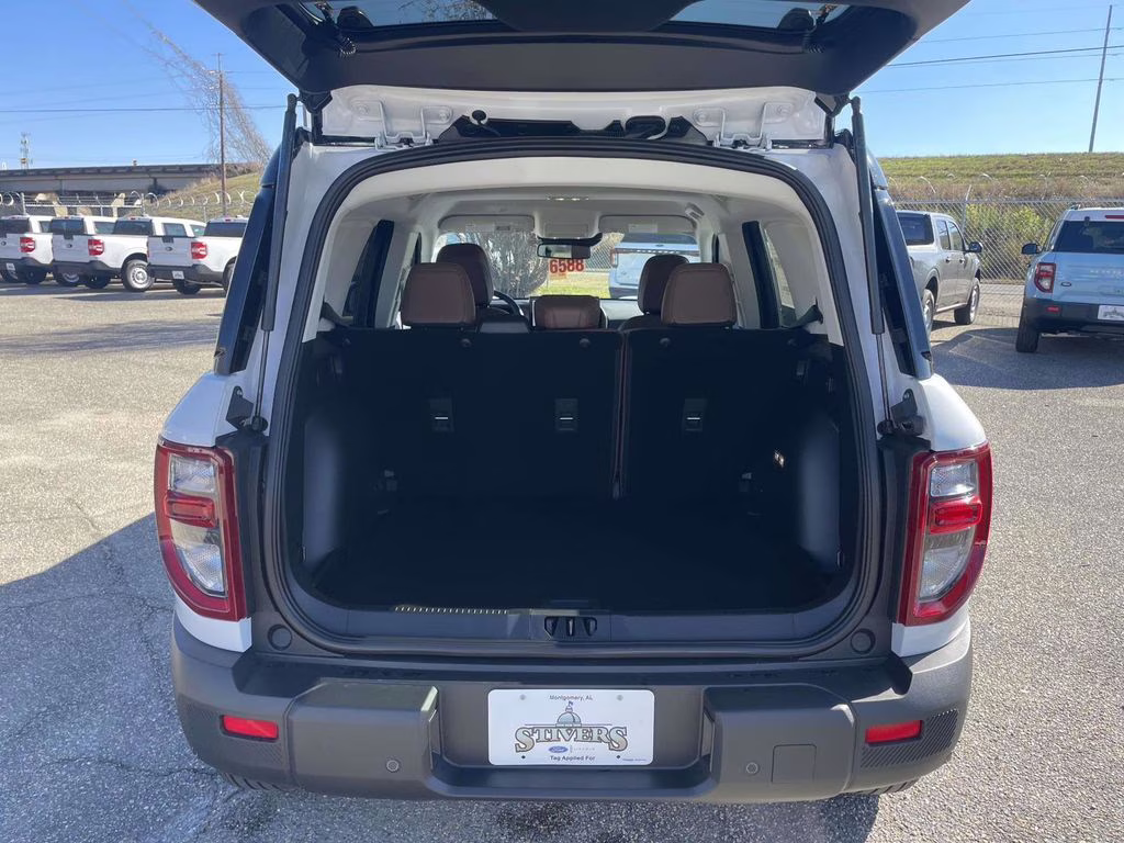 2025 Oxford White Ford Bronco Sport Outer Banks 4X4 SUV
