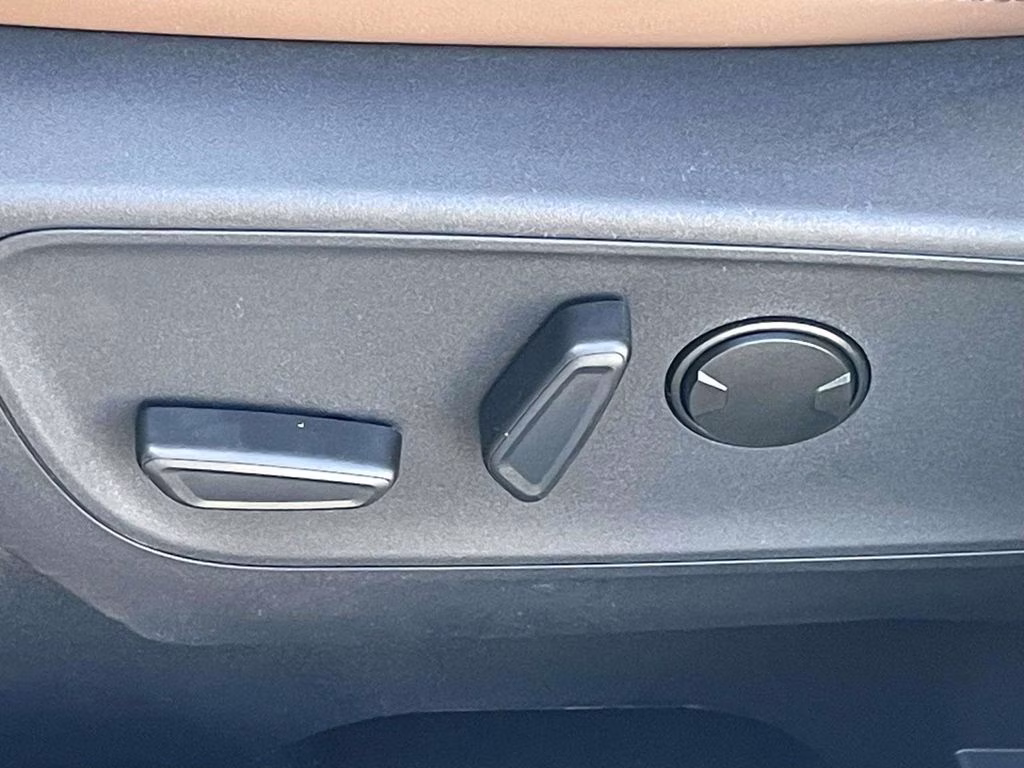 2025 Oxford White Ford Bronco Sport Outer Banks 4X4 SUV