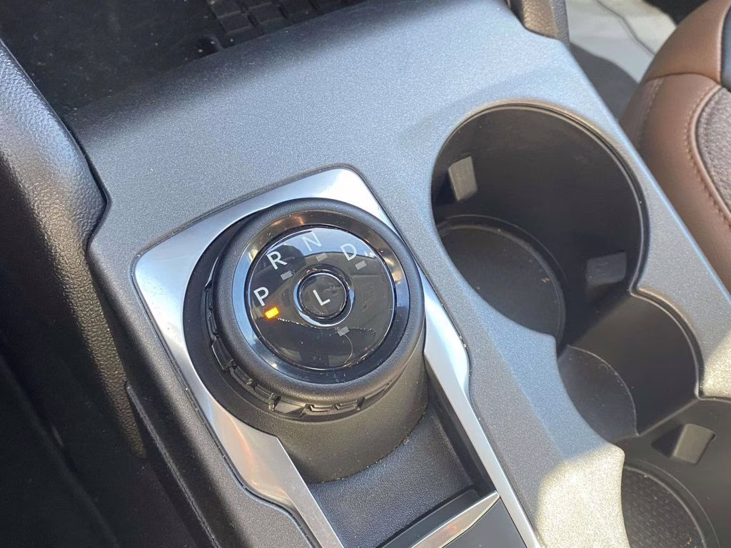 2025 Carbonized Gray Metallic Ford Bronco Sport Outer Banks 4X4 SUV