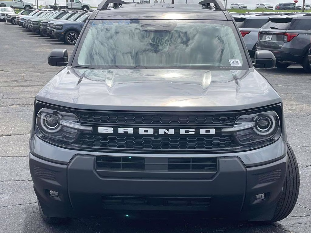 2025 Carbonized Gray Metallic Ford Bronco Sport Outer Banks 4X4 SUV