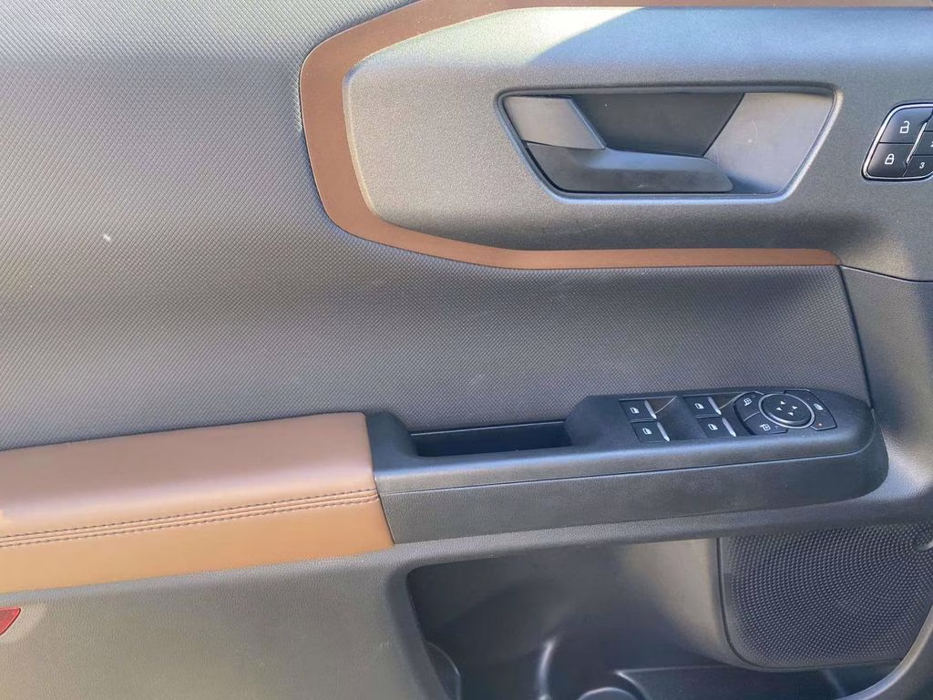 2025 Eruption Green Metallic Ford Bronco Sport Outer Banks 4X4 SUV