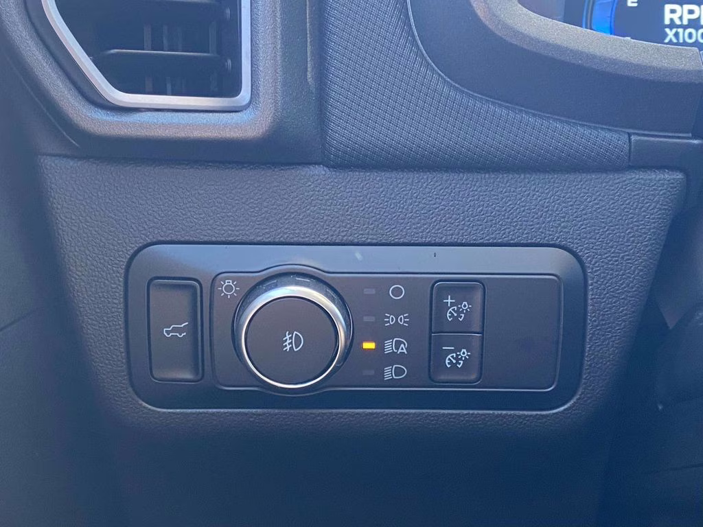 2025 Eruption Green Metallic Ford Bronco Sport Outer Banks 4X4 SUV