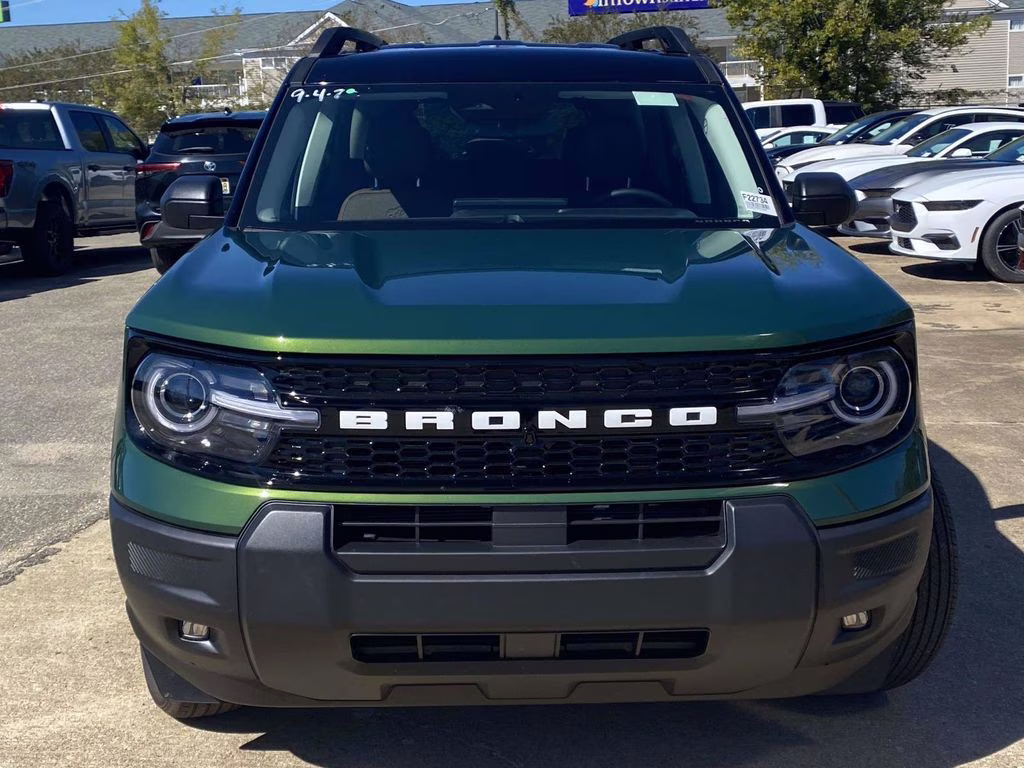 2025 Eruption Green Metallic Ford Bronco Sport Outer Banks 4X4 SUV