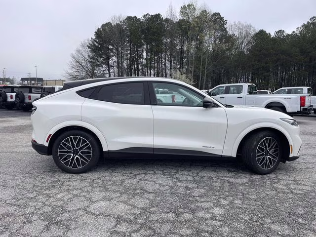 2025 White Metallic Ford Mustang Mach-E Premium RWD SUV