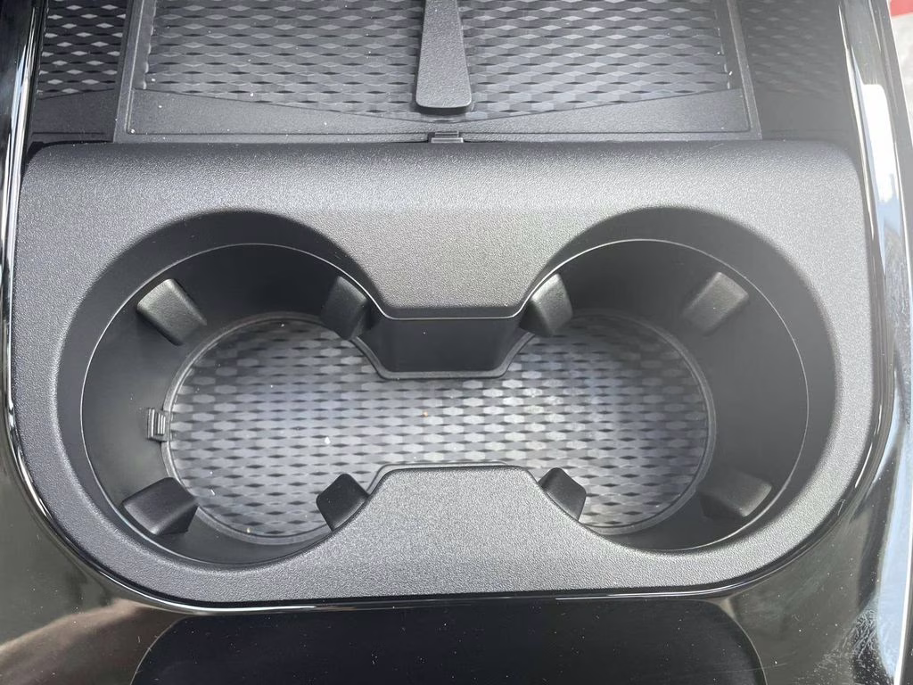 2025 Star White Metallic Tri-Coat Ford Mustang Mach-E Premium RWD SUV