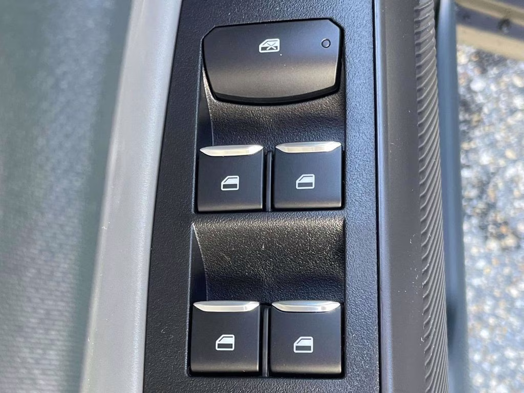 2026 Carbonized Gray Metallic Ford Maverick XL FWD Truck