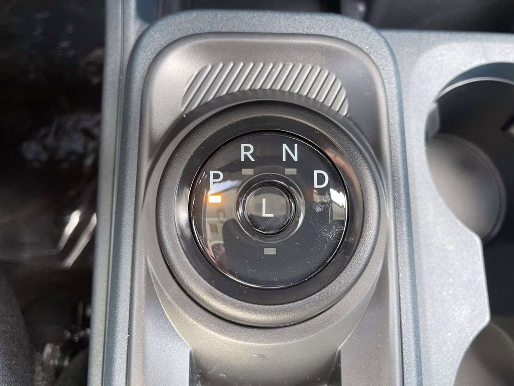 2026 Space White Metallic Ford Maverick XL FWD Truck