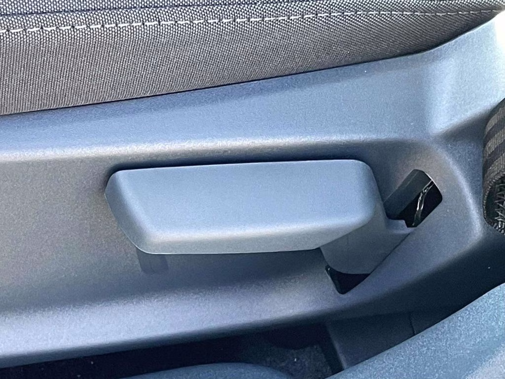 2026 Carbonized Gray Metallic Ford Maverick XL FWD Truck