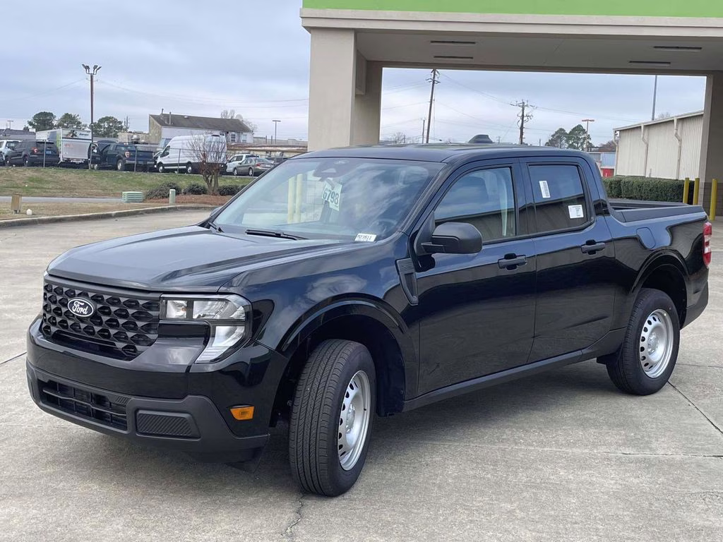 2026 Shadow Black Ford Maverick XL FWD Truck