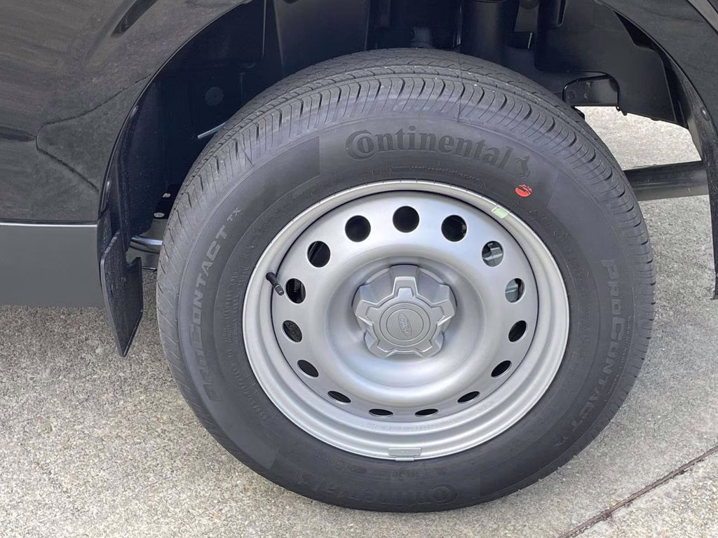 2026 Shadow Black Ford Maverick XL FWD Truck