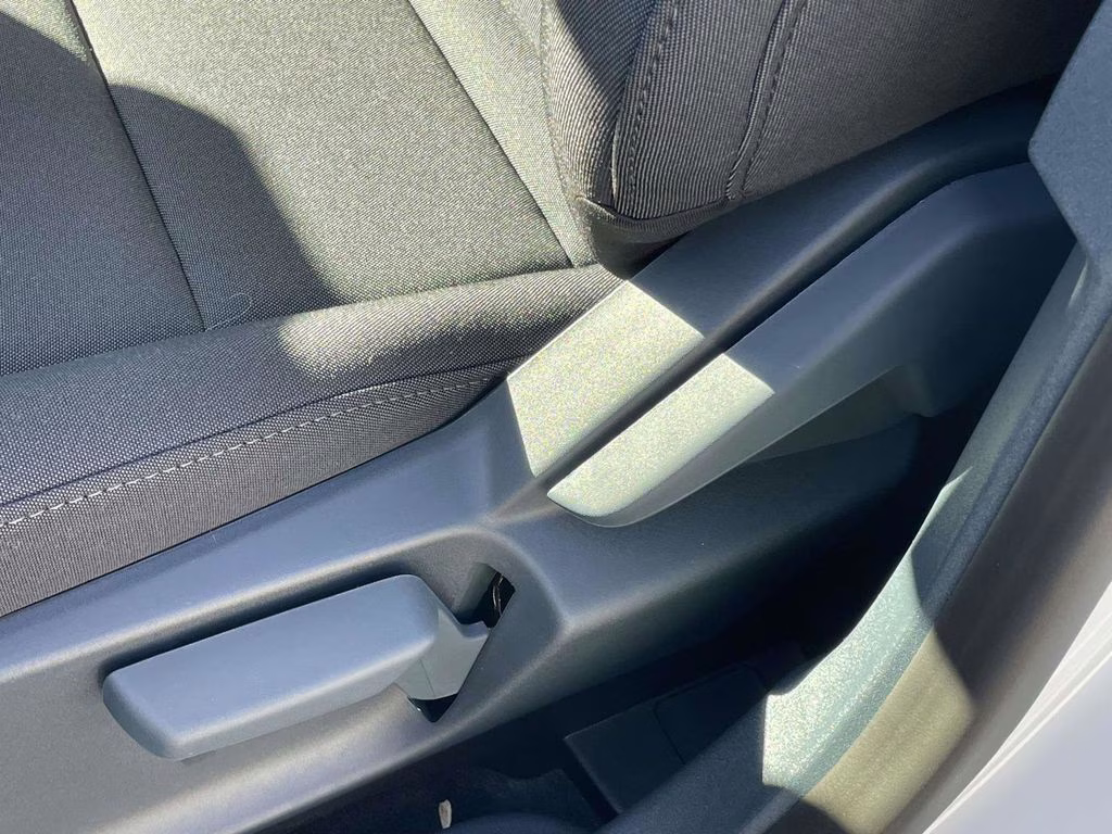 2026 Space White Metallic Ford Maverick XL AWD Truck