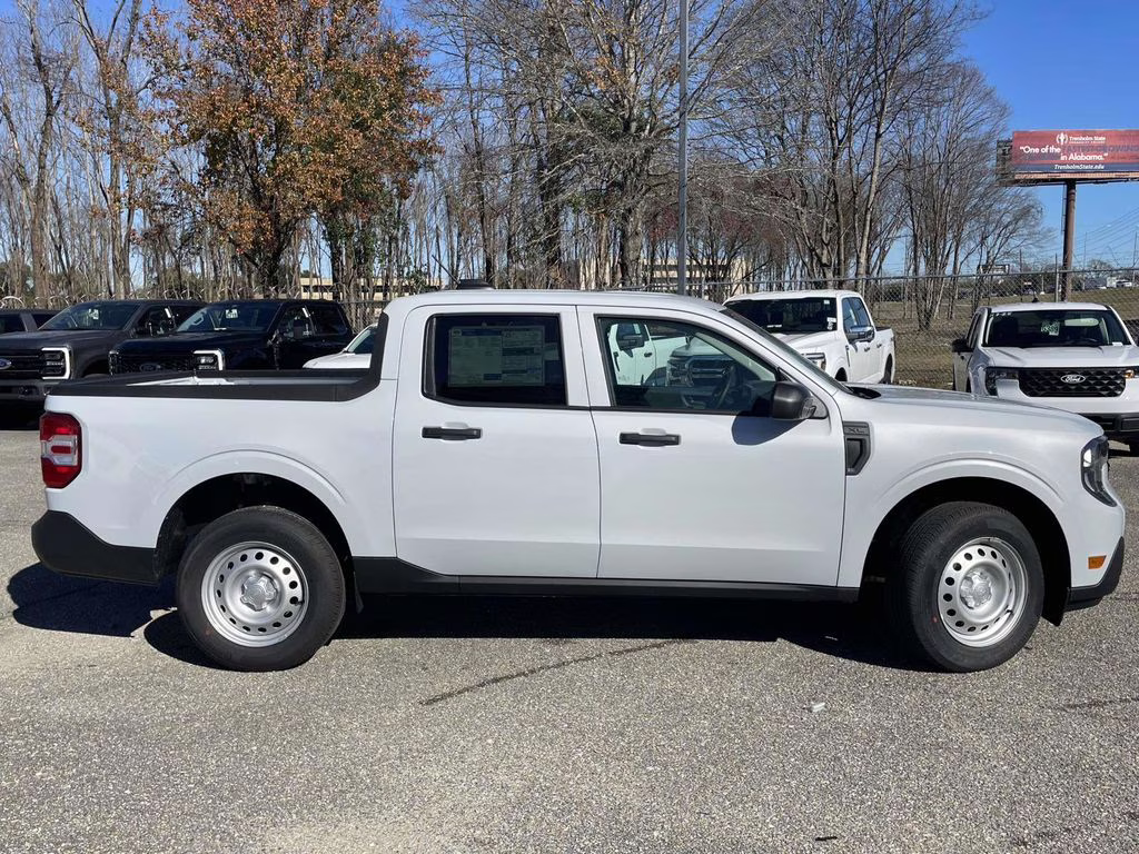 2026 Space White Metallic Ford Maverick XL AWD Truck