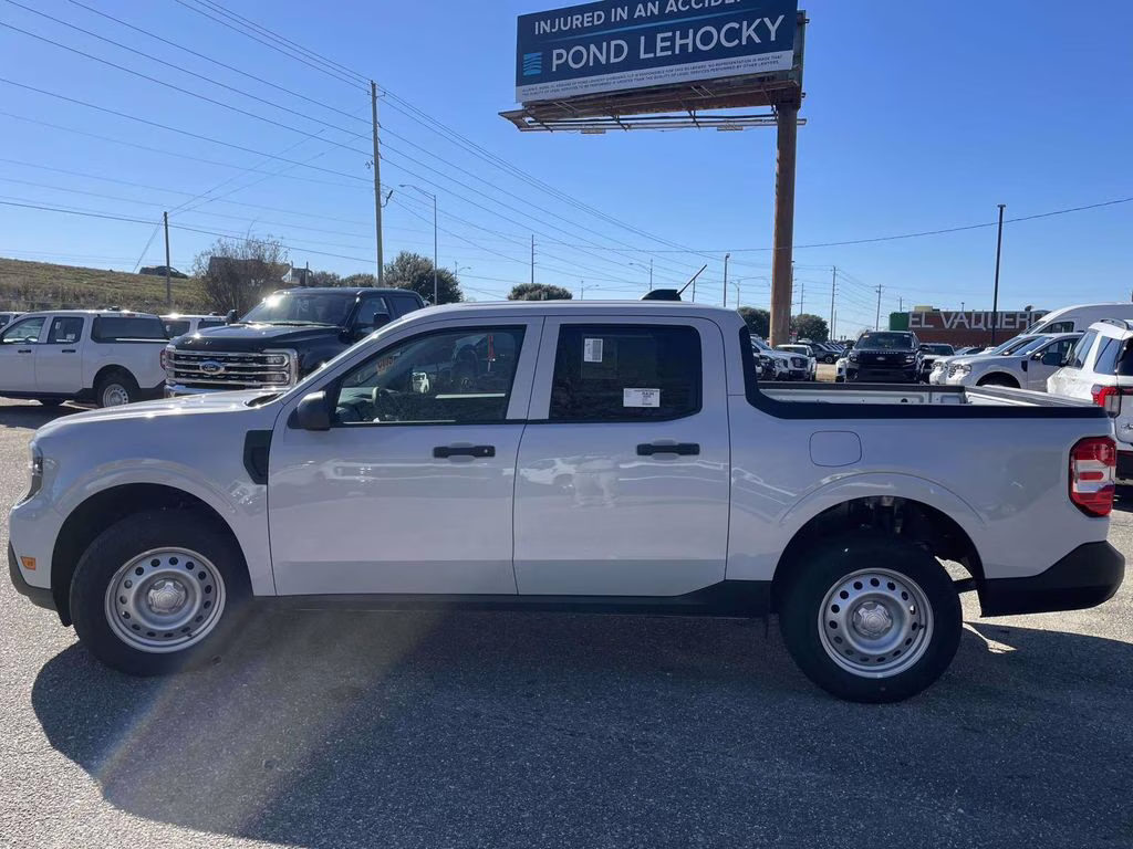 2026 Space White Metallic Ford Maverick XL AWD Truck