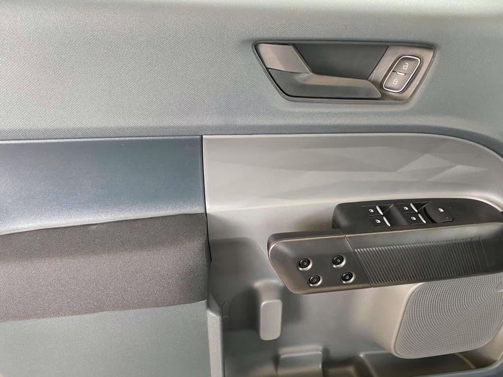 2025 Gray Metallic Ford Maverick XL AWD Truck