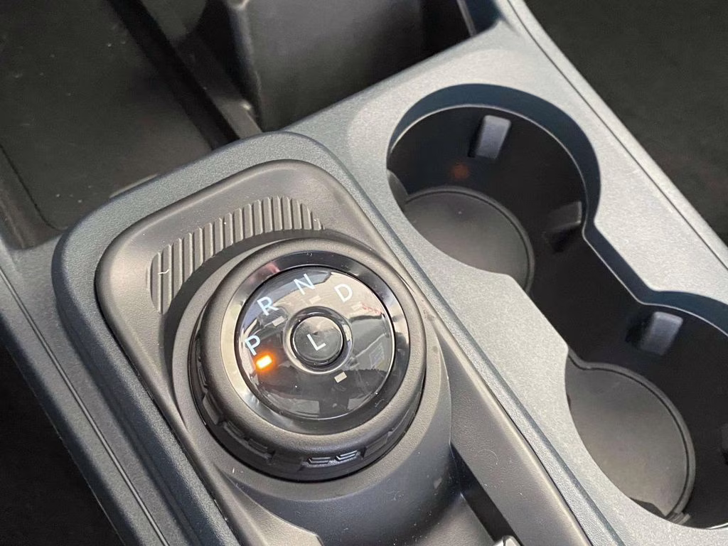 2025 Gray Metallic Ford Maverick XL AWD Truck