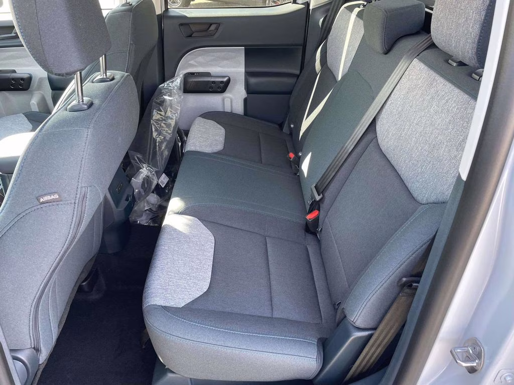 2026 Space White Metallic Ford Maverick XLT AWD Truck