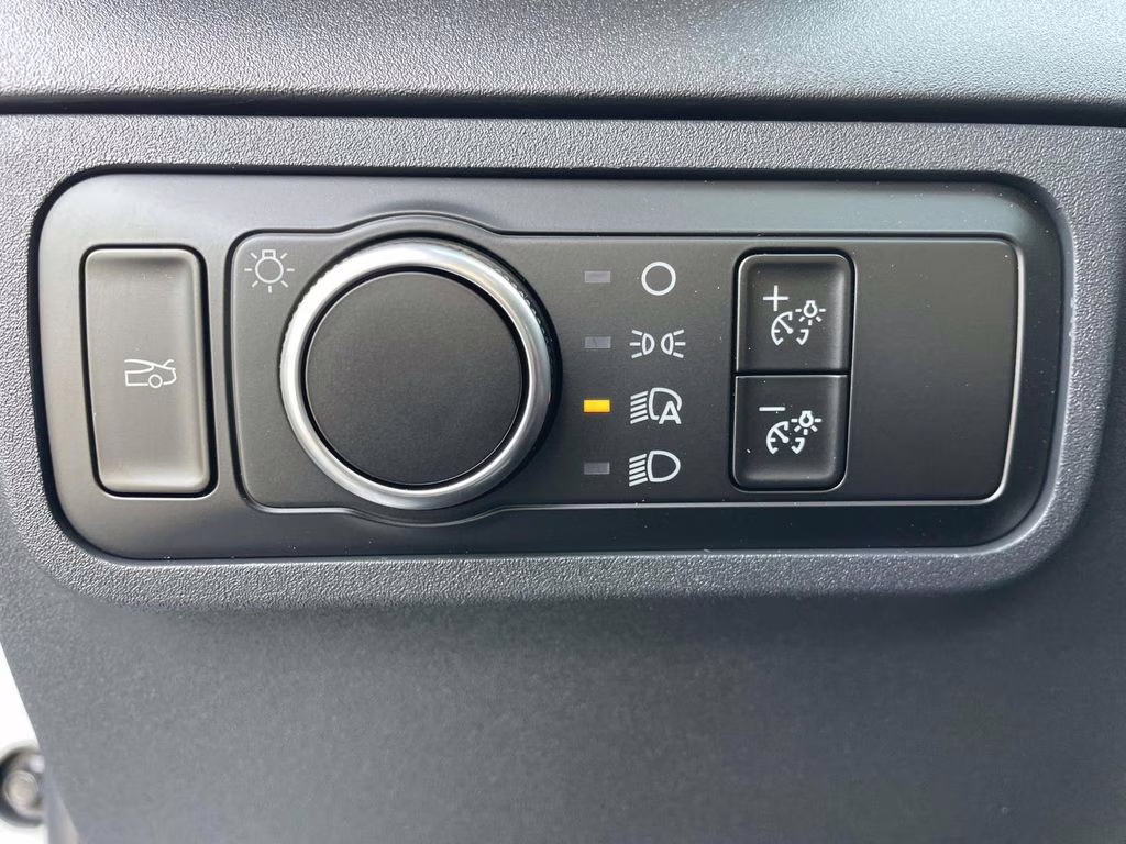 2026 Oxford White Ford Mustang EcoBoost RWD Coupe