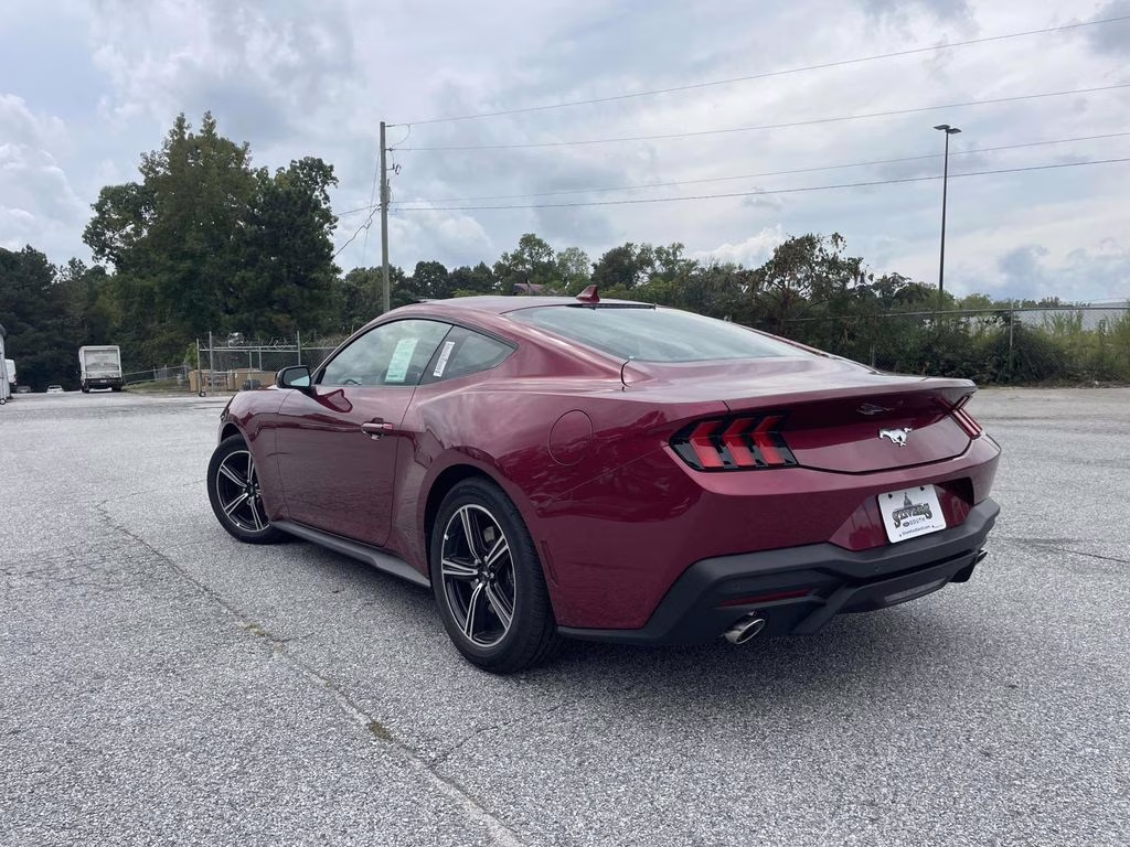 2025 Molten Magenta Metallic Tri-Coat Ford Mustang EcoBoost RWD Coupe