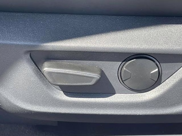 2025 Oxford White Ford Mustang EcoBoost RWD Coupe