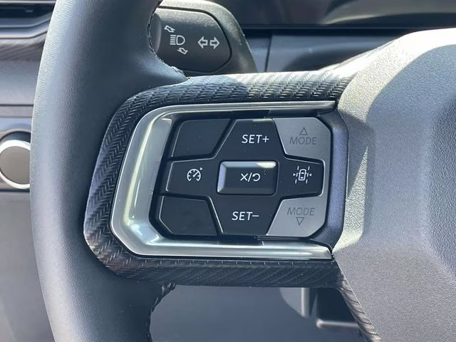 2025 Oxford White Ford Mustang EcoBoost RWD Coupe