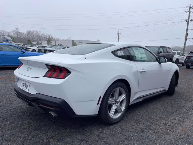 2026 Oxford White Ford Mustang EcoBoost RWD Coupe