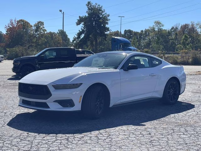 2026 Oxford White Ford Mustang EcoBoost RWD Coupe