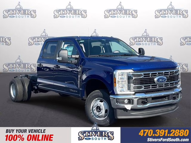 2026 Blue Metallic Ford Super Duty F-350 DRW XL 4X4 Chassis
