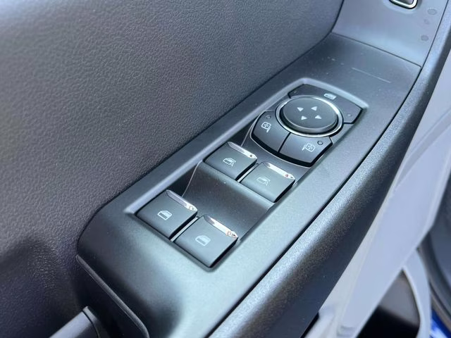 2026 Blue Metallic Ford Super Duty F-350 DRW XL 4X4 Chassis