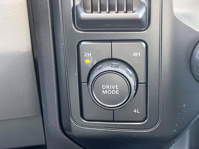 2026 Blue Metallic Ford Super Duty F-350 DRW XL 4X4 Chassis