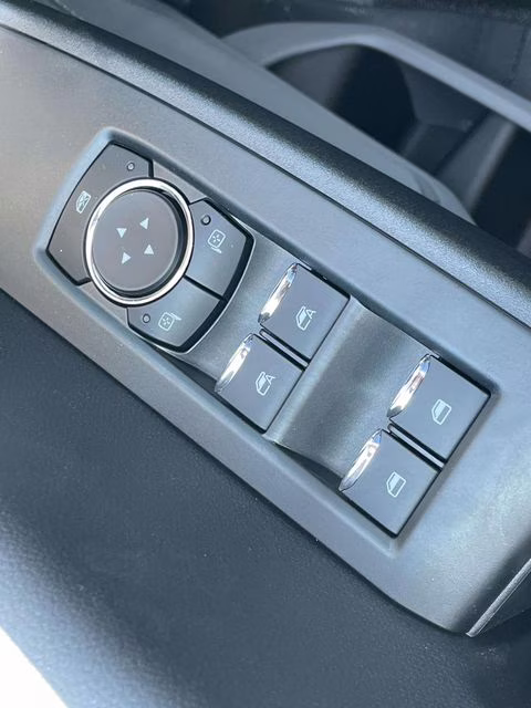 2026 Oxford White Ford Super Duty F-350 SRW XL 4X4 Chassis