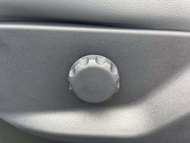 2026 Oxford White Ford Super Duty F-350 SRW XL 4X4 Chassis