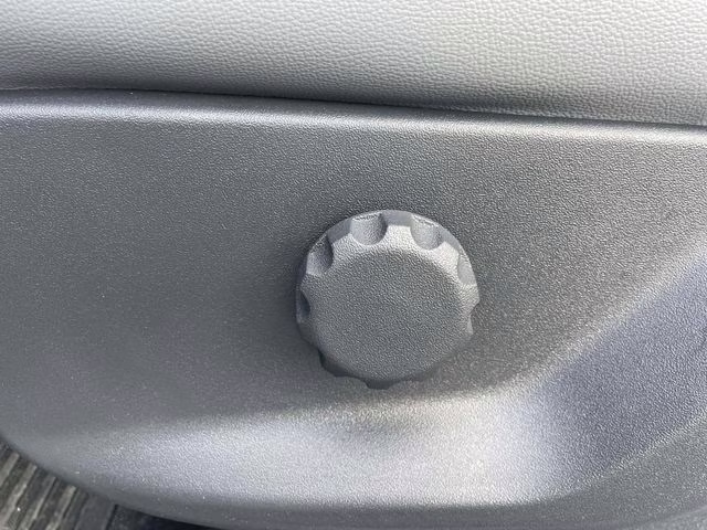 2026 Oxford White Ford Super Duty F-350 SRW XL 4X4 Chassis