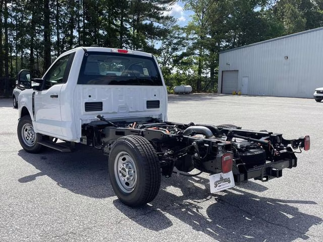 2025 Oxford White Ford Super Duty F-250 SRW XL RWD Truck