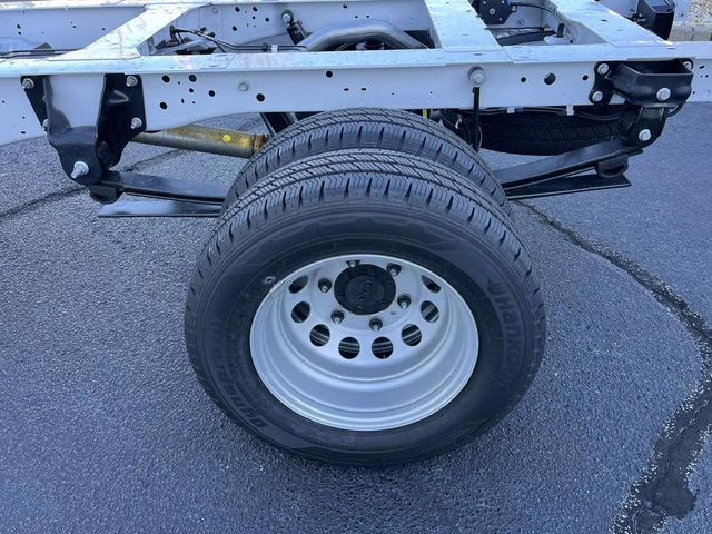 2026 Oxford White Ford Transit Cargo Van Base RWD Truck