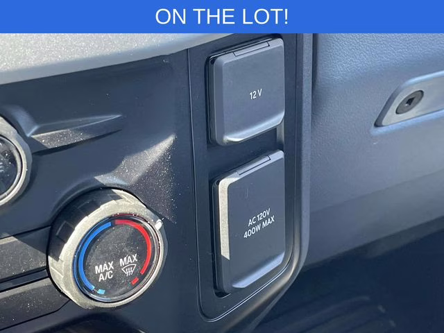 2026 Oxford White Ford Super Duty F-550 DRW XL RWD Chassis