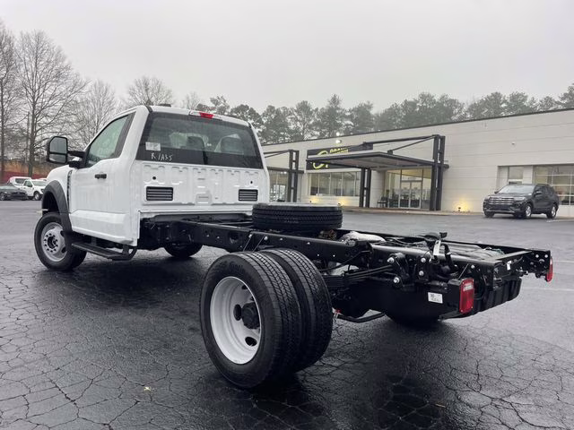 2026 Oxford White Ford Super Duty F-550 DRW XL 4X4 Chassis