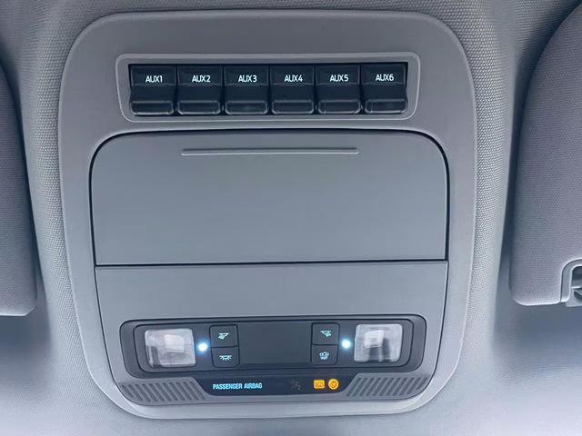 2026 Oxford White Ford Super Duty F-550 DRW XL 4X4 Chassis