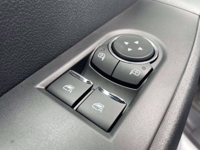 2026 Oxford White Ford Super Duty F-550 DRW XL 4X4 Chassis